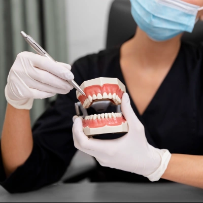 Stable and comfortable implant-supported dentures